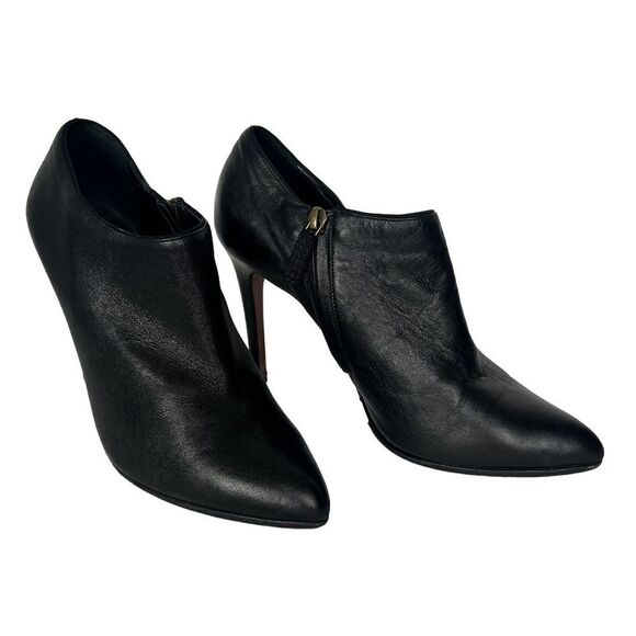 Lanvin Black Pointed Toe Leather Ankle Boots Side Zipper - Picture 2 of 8